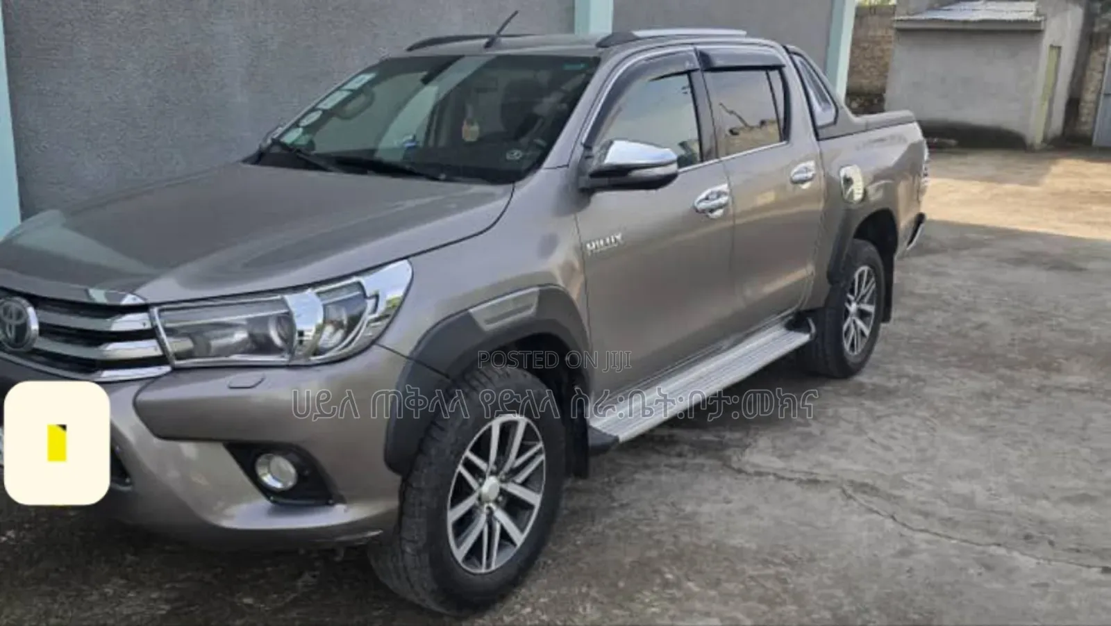 Toyota Hilux 2017 Gray