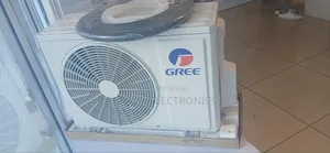 Photo -  Gree 12,000 Btu Air Conditioner – Fast Cooling Super Quiet!