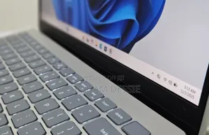 New Laptop Dell 16GB Intel Core I7 SSD 512GB