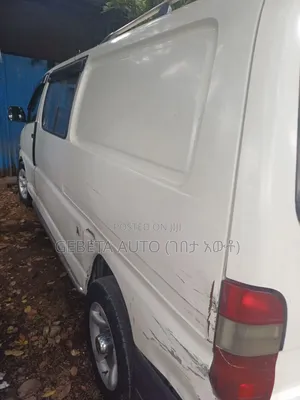 Toyota HiAce 2008