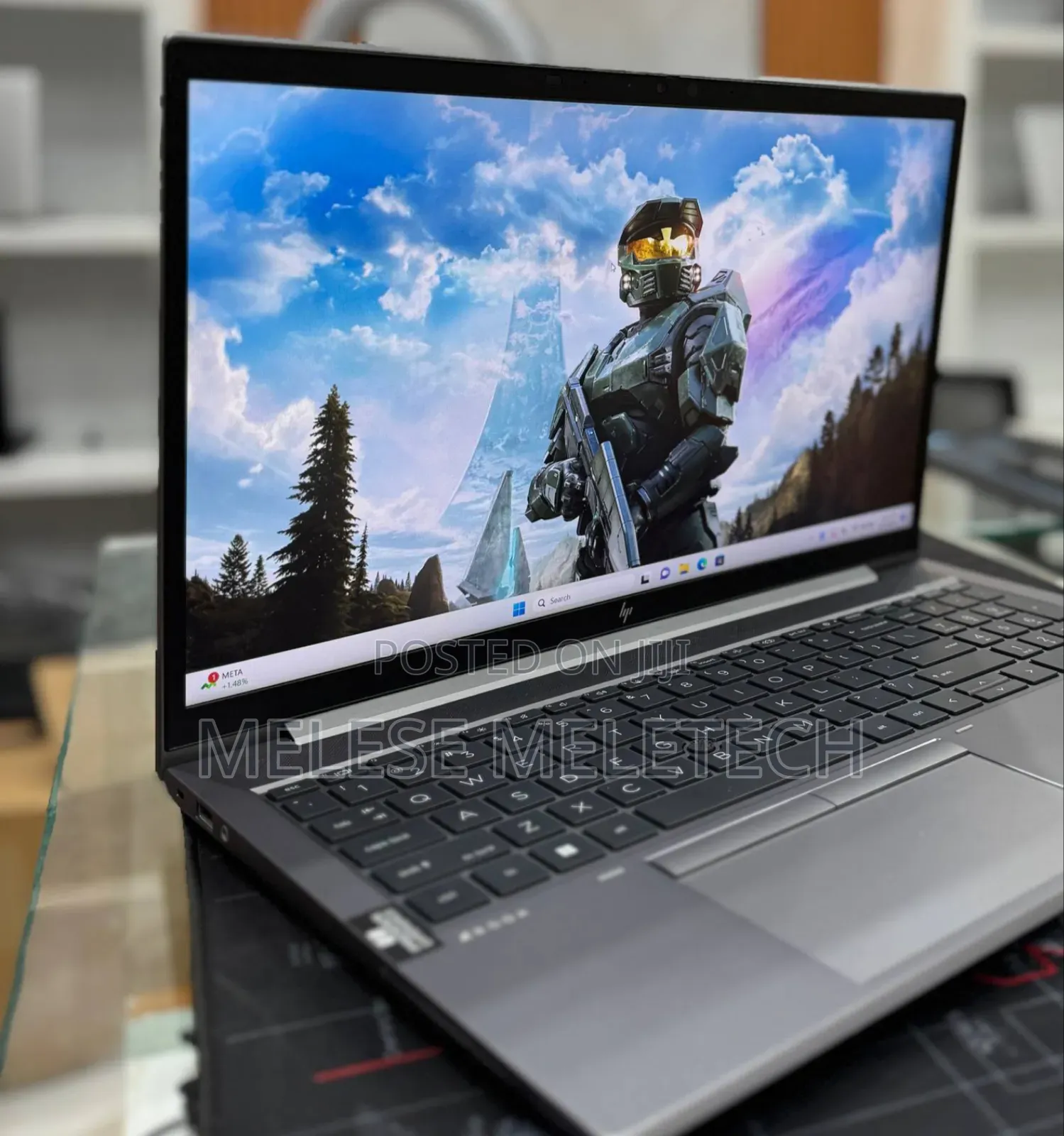 New Laptop HP ZBook Firefly G8 16GB Intel Core I7 SSD 512GB