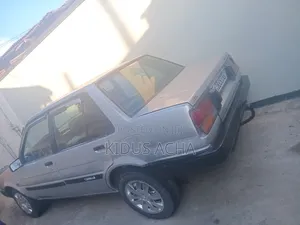 Toyota Corolla 1986 Silver