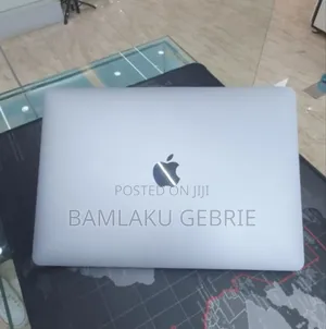 New Laptop Apple MacBook Pro 2022 M2 8GB Apple M2 SSD 256GB