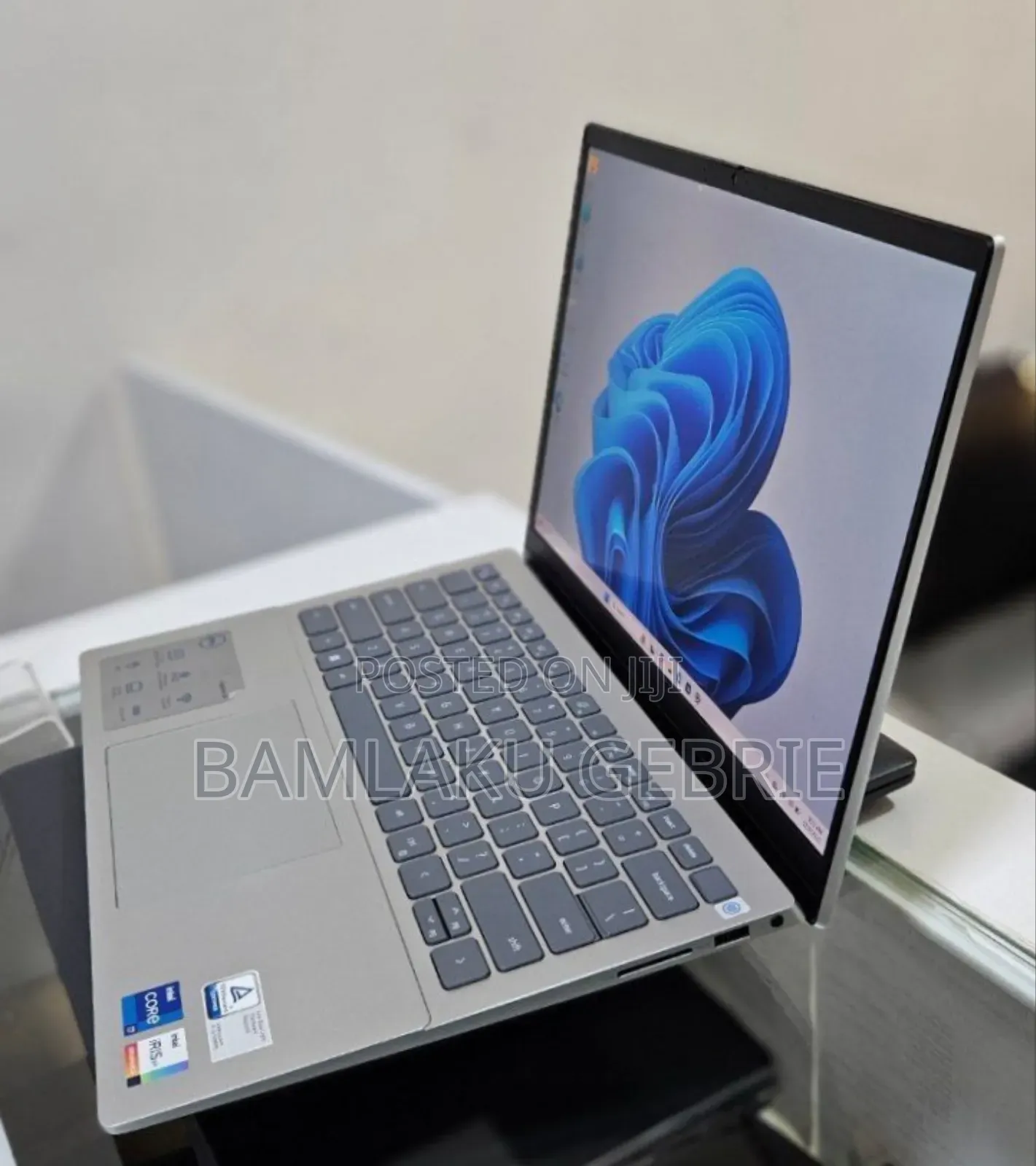 New Laptop Dell Inspiron 14 16GB Intel Core I7 SSD 512GB