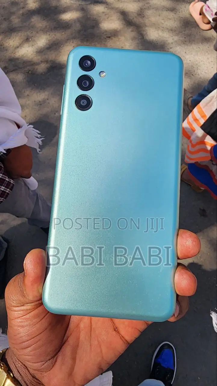 Samsung Galaxy M13 (India) 128 GB Silver