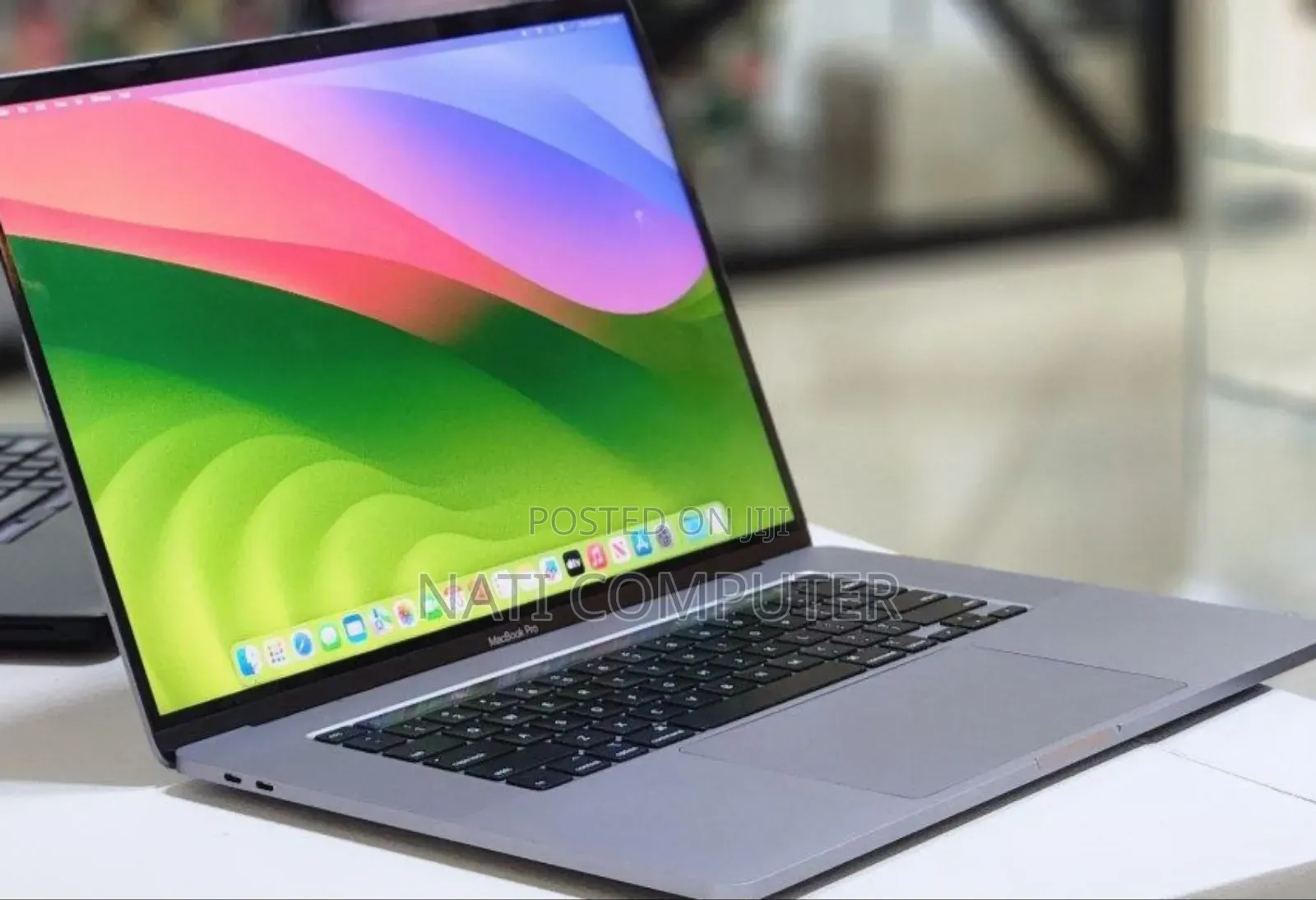 New Laptop Apple MacBook Pro 2019 32GB Intel Core I9 SSD 1T