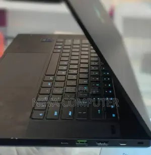 New Laptop Razer Blade Advanced 16GB Intel Core I7 SSD 512GB