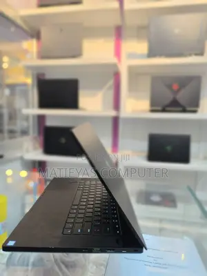 New Laptop Razer Blade 16GB Intel Core I7 SSD 512GB