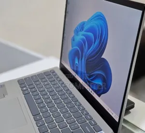 New Laptop Dell Inspiron 15 16GB Intel Core I7 SSD 512GB