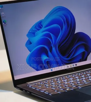 Photo - New Laptop Lenovo 16GB Intel Core I7 SSD 512GB