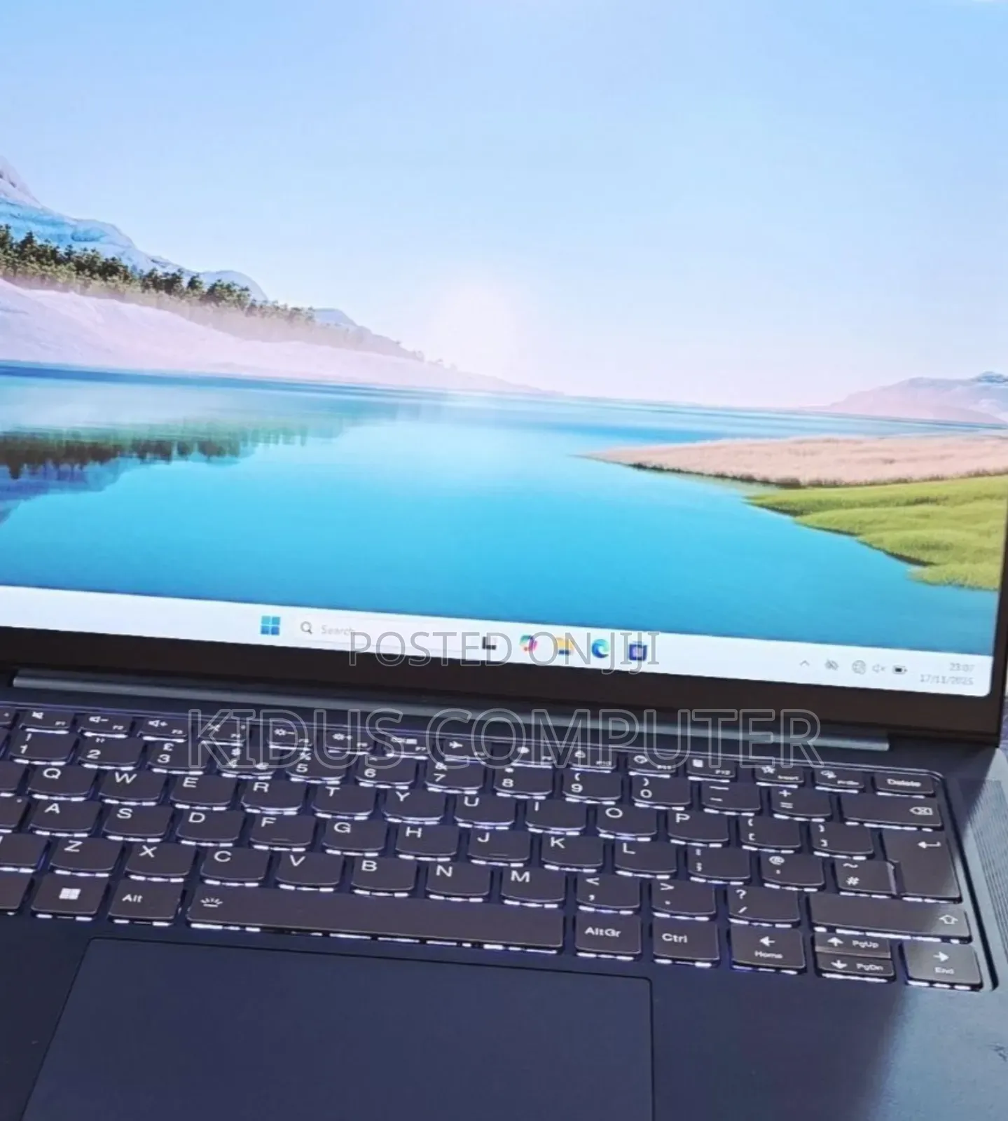 New Laptop Lenovo 16GB Intel Core I7 SSD 1T