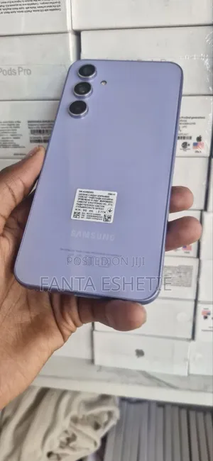 Photo - New Samsung Galaxy A54 5G 256 GB Purple
