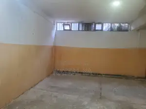 Commercial Property for Rent (130 Care): Summit Huletegna Ber