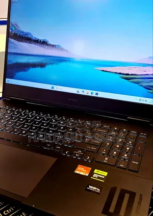 New Laptop HP Omen 16 16GB AMD Ryzen 7 SSD 1T