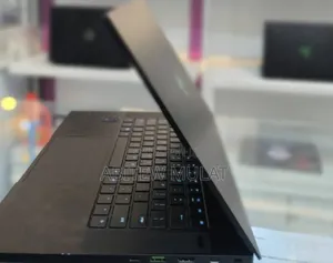Photo - New Laptop Razer Blade 16GB Intel Core I7 SSD 512GB