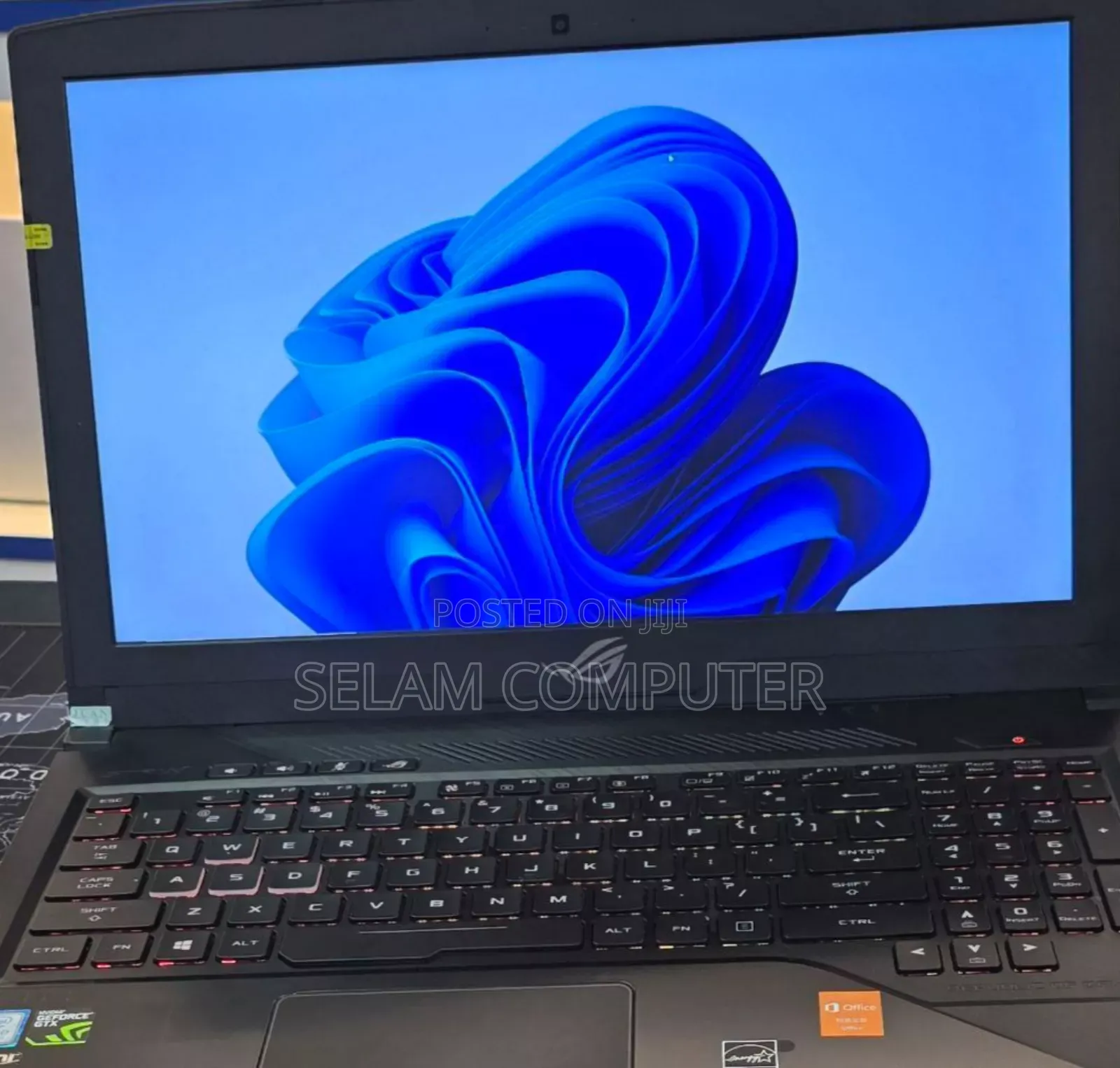 New Laptop Asus ROG Strix G16 G614 16GB Intel Core I7 HDD 1T