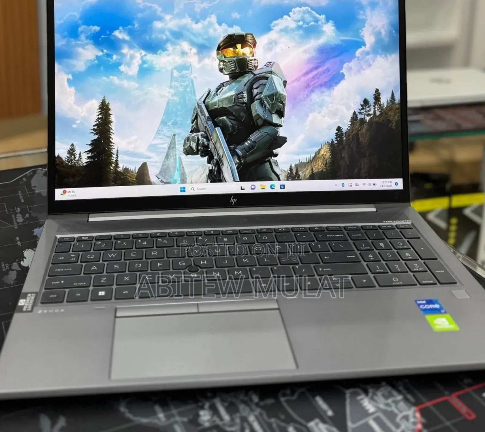 New Laptop HP ZBook Firefly G8 16GB Intel Core I7 SSD 512GB