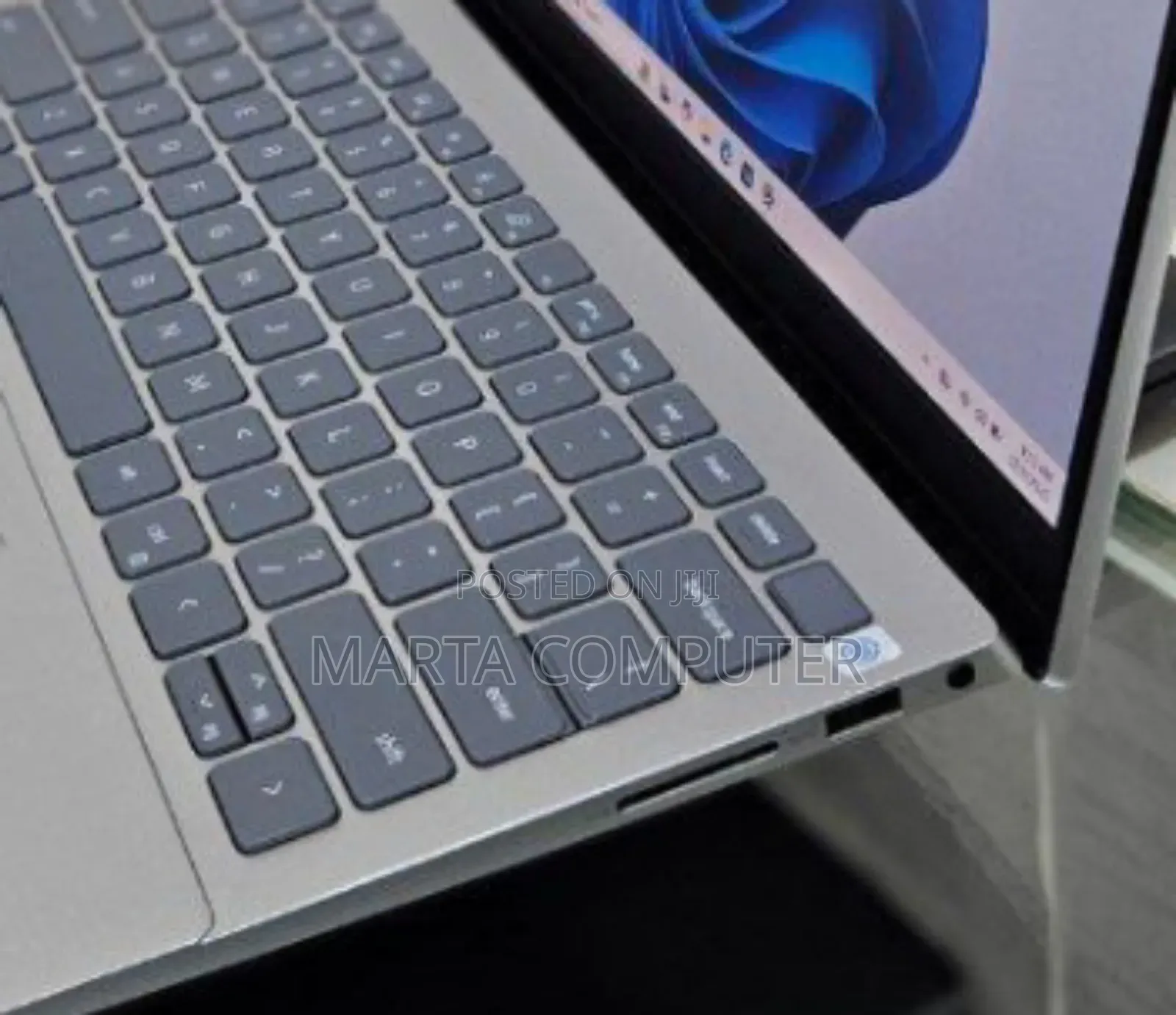 New Laptop Dell Inspiron 14 16GB Intel Core I7 SSD 512GB