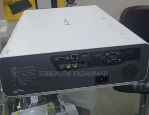 Photo - 1home Cinema Projector Sony VPL-Ch350 Model Highlights Brig