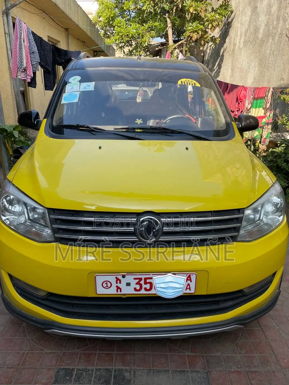 Dongfeng Glory 2019 Yellow