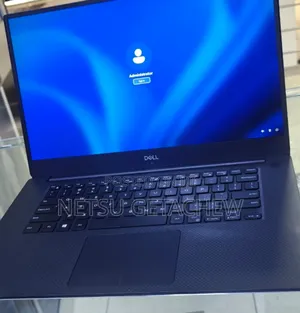 Photo - New Laptop Dell Precision 5540 16GB Intel Core I7 SSD 512GB