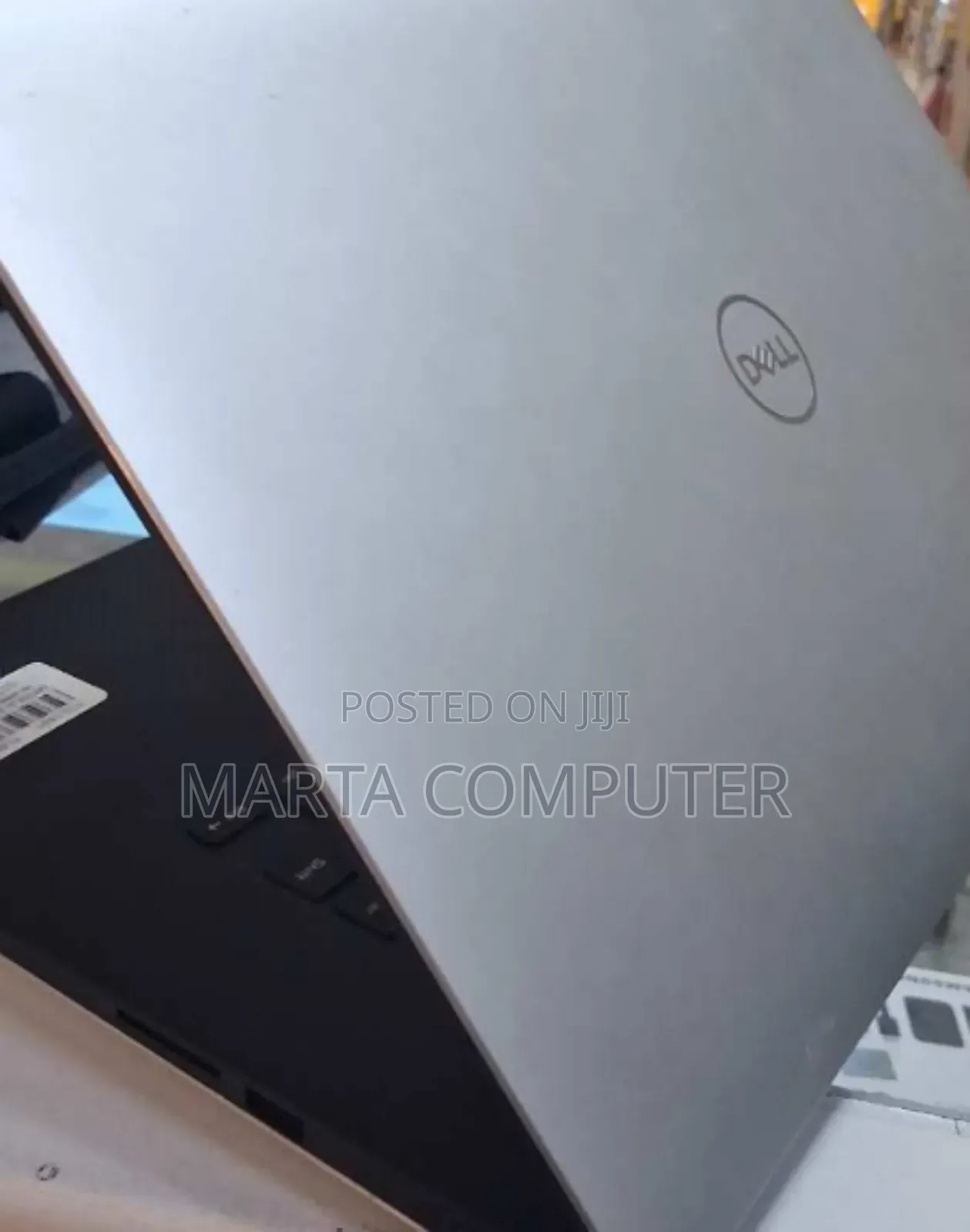 New Laptop Dell Precision 5540 16GB Intel Core I7 SSD 512GB