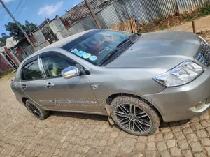 Toyota Corolla 2006 Silver