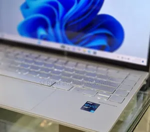 Photo - New Laptop HP Envy 13 16GB Intel Core I7 SSD 512GB