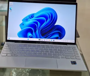 New Laptop HP Envy 13 16GB Intel Core I7 SSD 512GB