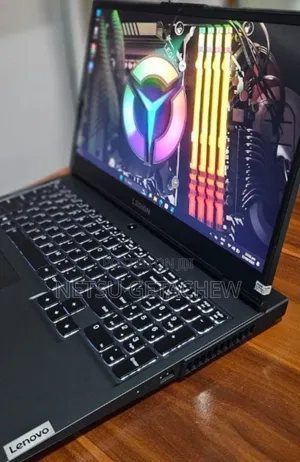 New Laptop Lenovo Legion 5 16GB AMD Ryzen 5 SSD 512GB