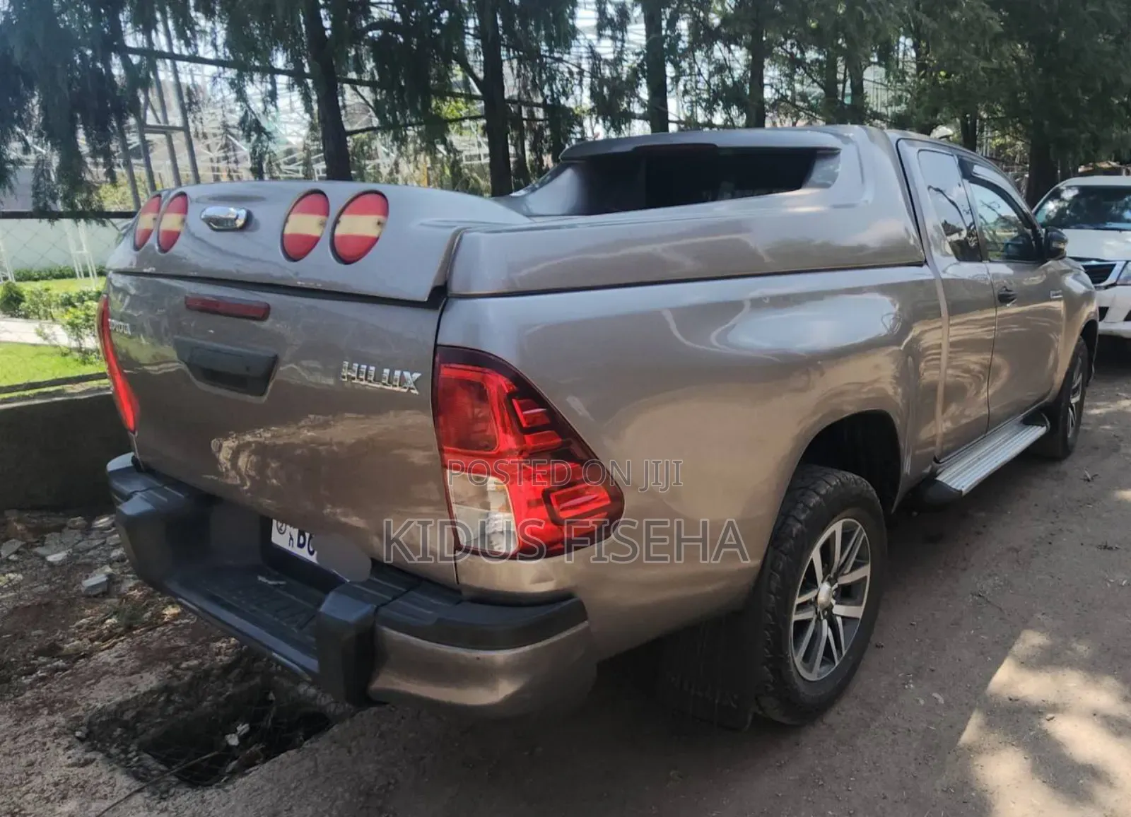 Toyota Hilux 2020 Gray
