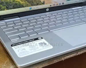 New Laptop HP Pavilion 13 8GB Intel Core I5 SSD 512GB