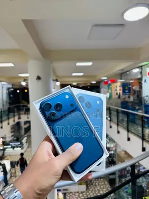 New Apple iPhone 17 Pro 256 GB Blue