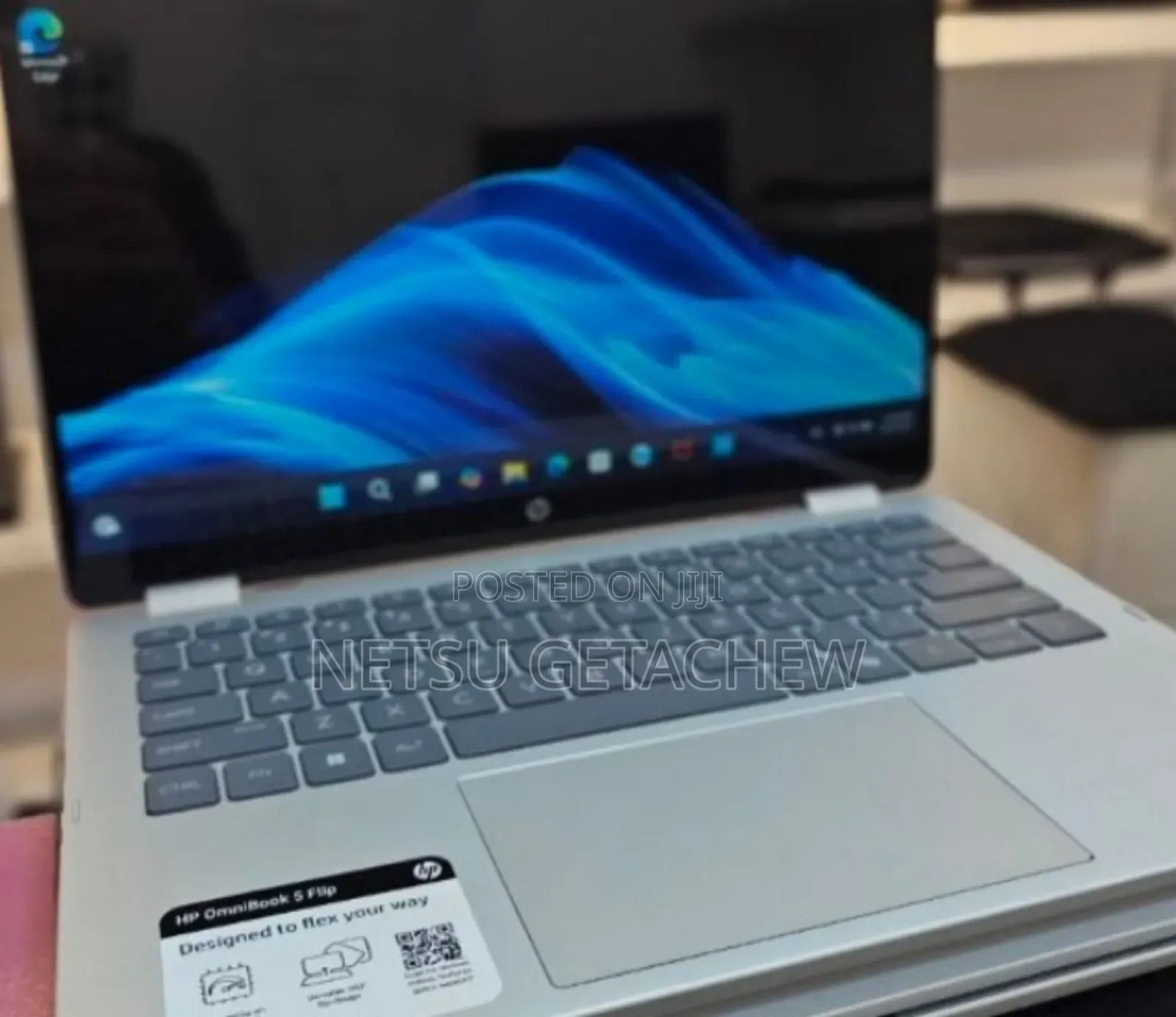 New Laptop HP OmniBook 5 Flip 8GB Intel Core I5 SSD 512GB