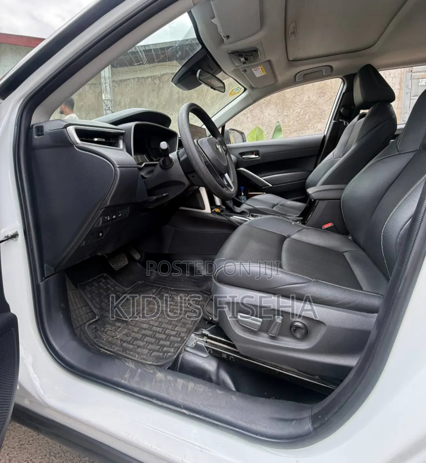 Toyota Frontlander 2.0 Hybrid FWD 2024 White