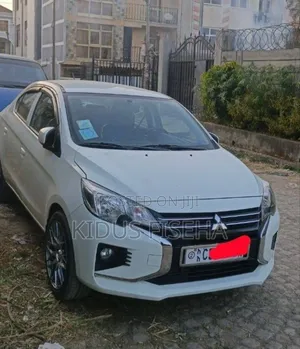 Mitsubishi Attrage 2022 White