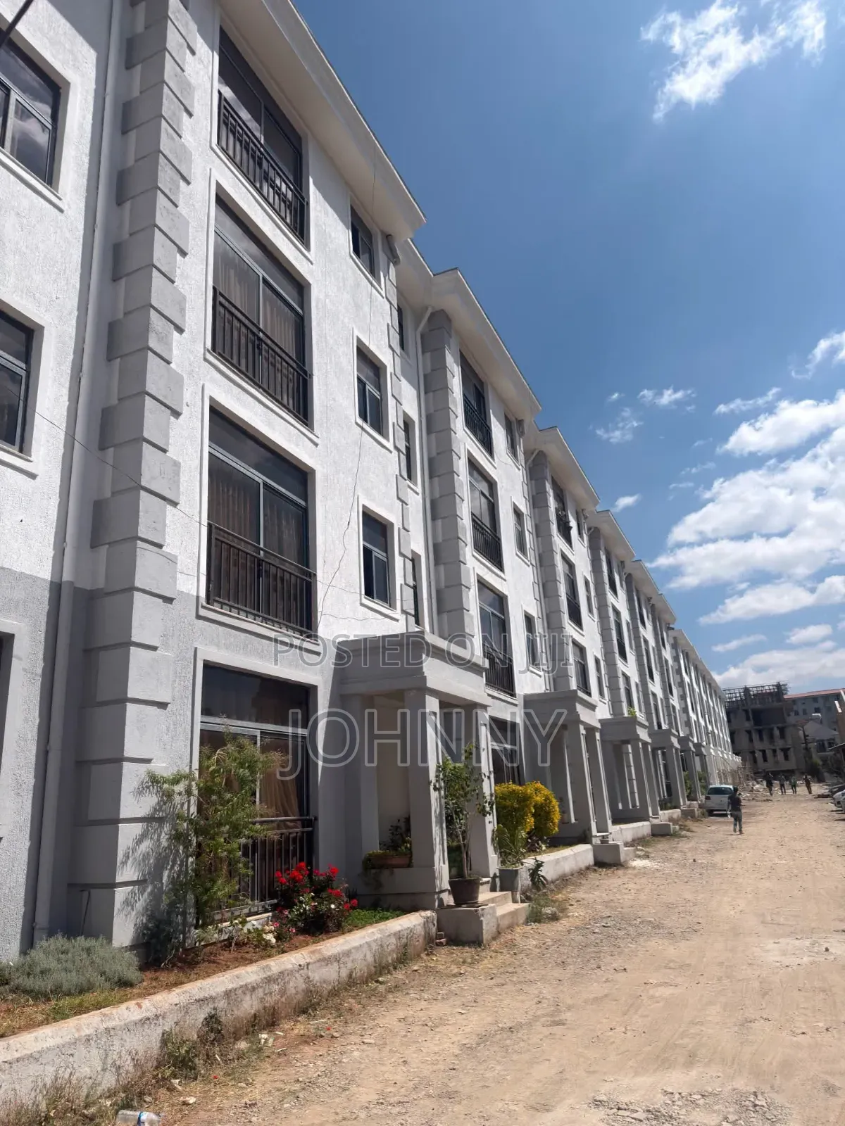 3bdrm Apartment in Metro Real Estate, Bole for sale