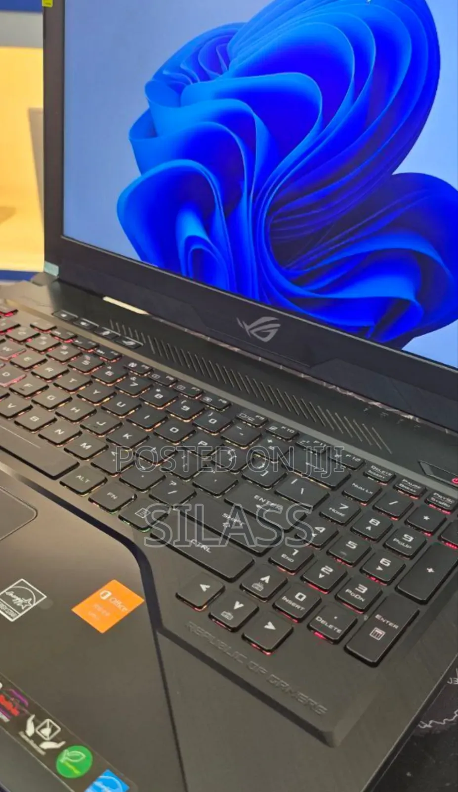 New Laptop Asus ROG Strix G15 16GB Intel Core I7 SSD 1T