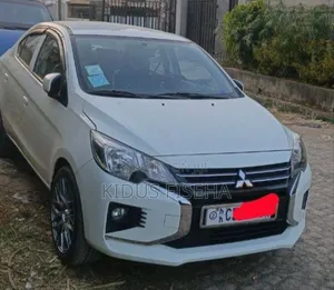 Mitsubishi Attrage 2022 White