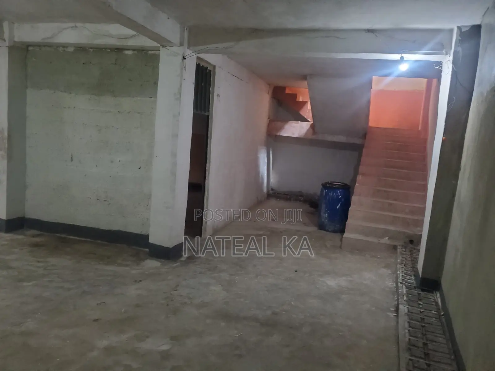 Commercial Property for Rent (130 Care): Summit Huletegna Ber