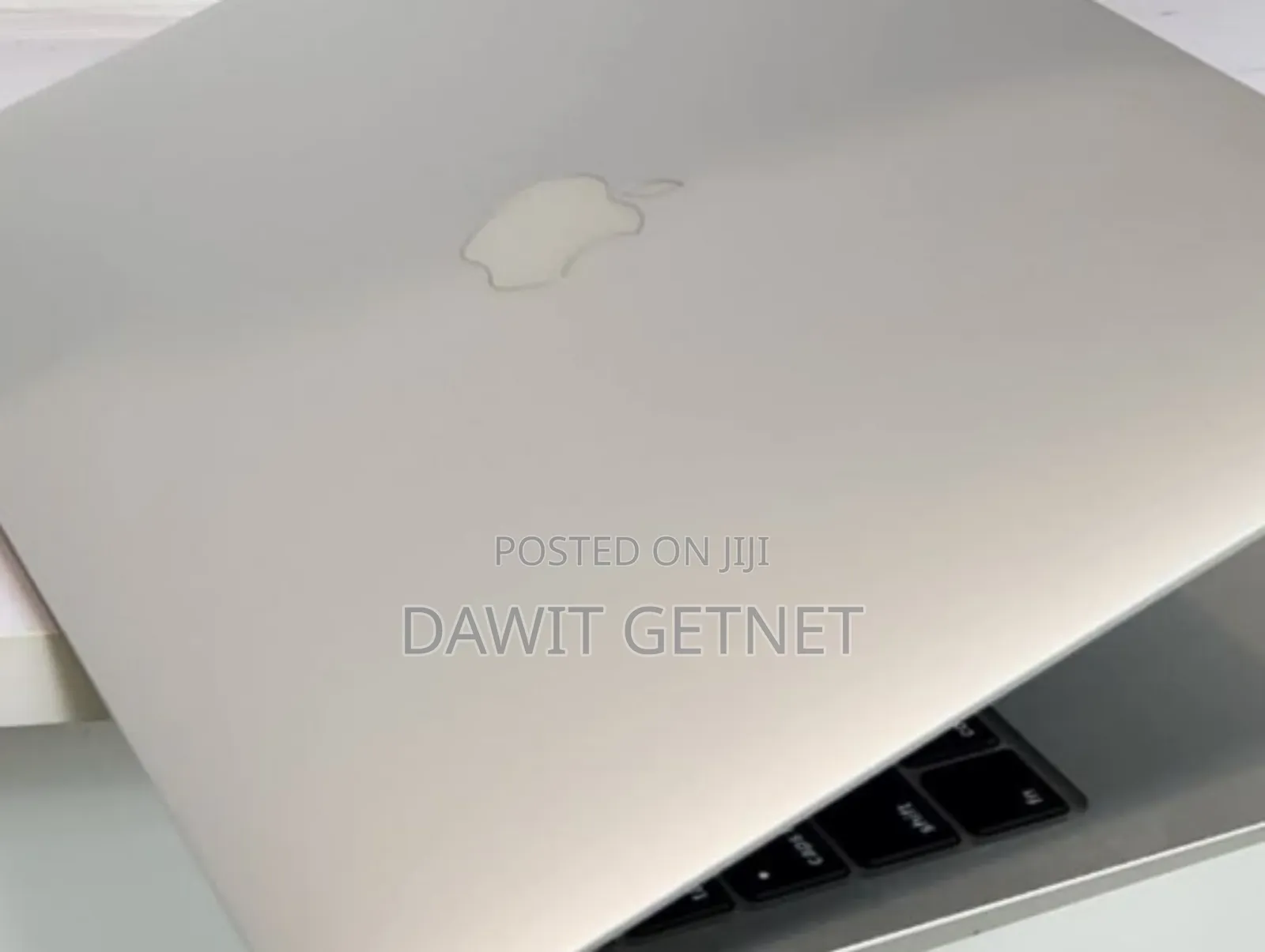 New Laptop Apple MacBook Air 2020 8GB Intel Core I3 SSD 256GB