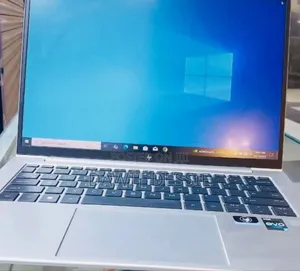 New Laptop HP EliteBook 840 G9 16GB Intel Core I7 SSD 512GB