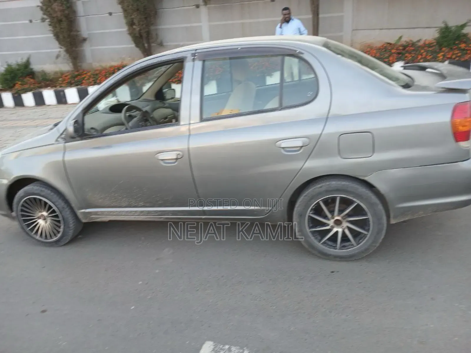 Toyota Platz 1.0 FWD 2004 Gray