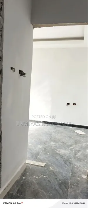 Furnished 2bdrm Condo in Yeka for sale