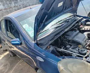 Toyota Vitz 1.0 FWD 3dr 2000 Blue