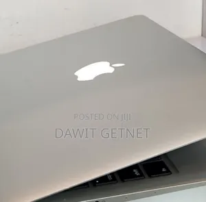 New Laptop Apple MacBook Air 2015 8GB Intel Core I5 SSD 128GB