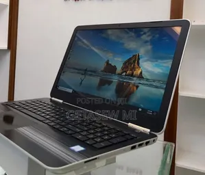 Laptop HP Pavilion 15 12GB Intel Core I5 HDD 1T