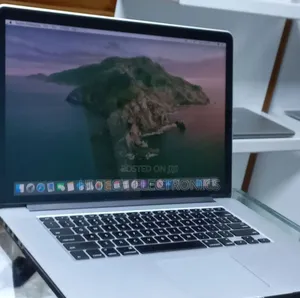 New Laptop Apple MacBook Pro 2013 8GB Intel Core I7 SSD 256GB