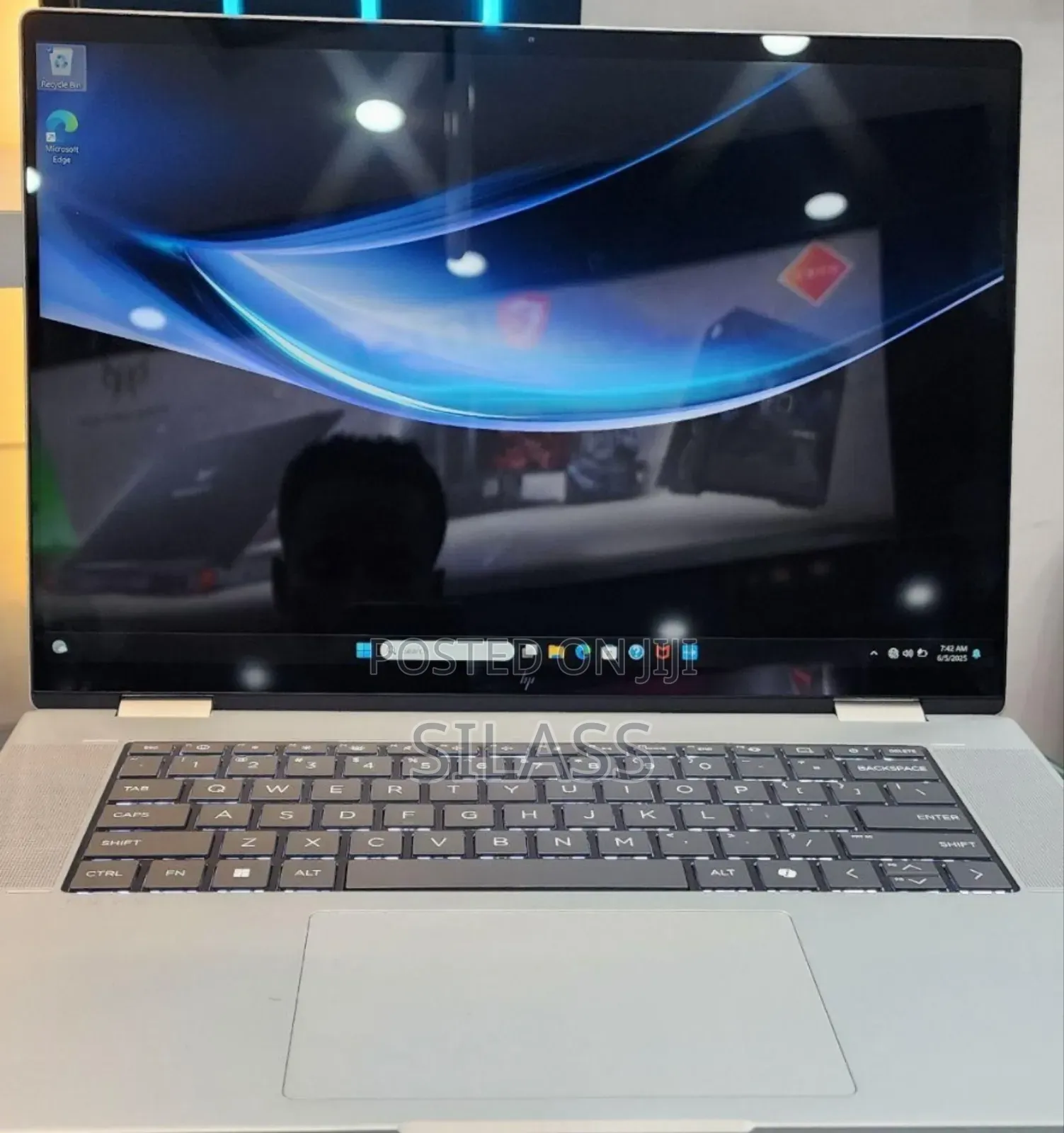 New Laptop HP Envy X360 16GB Intel Core 7 SSD 1T