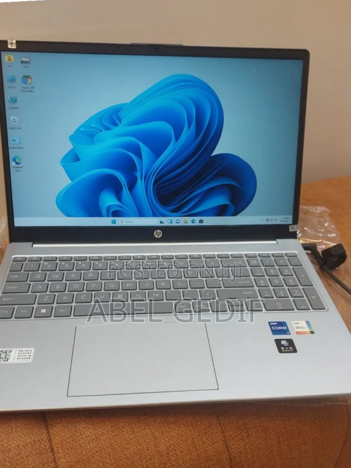 New Laptop HP Stream Notebook 16GB Intel Core I7 SSD 512GB